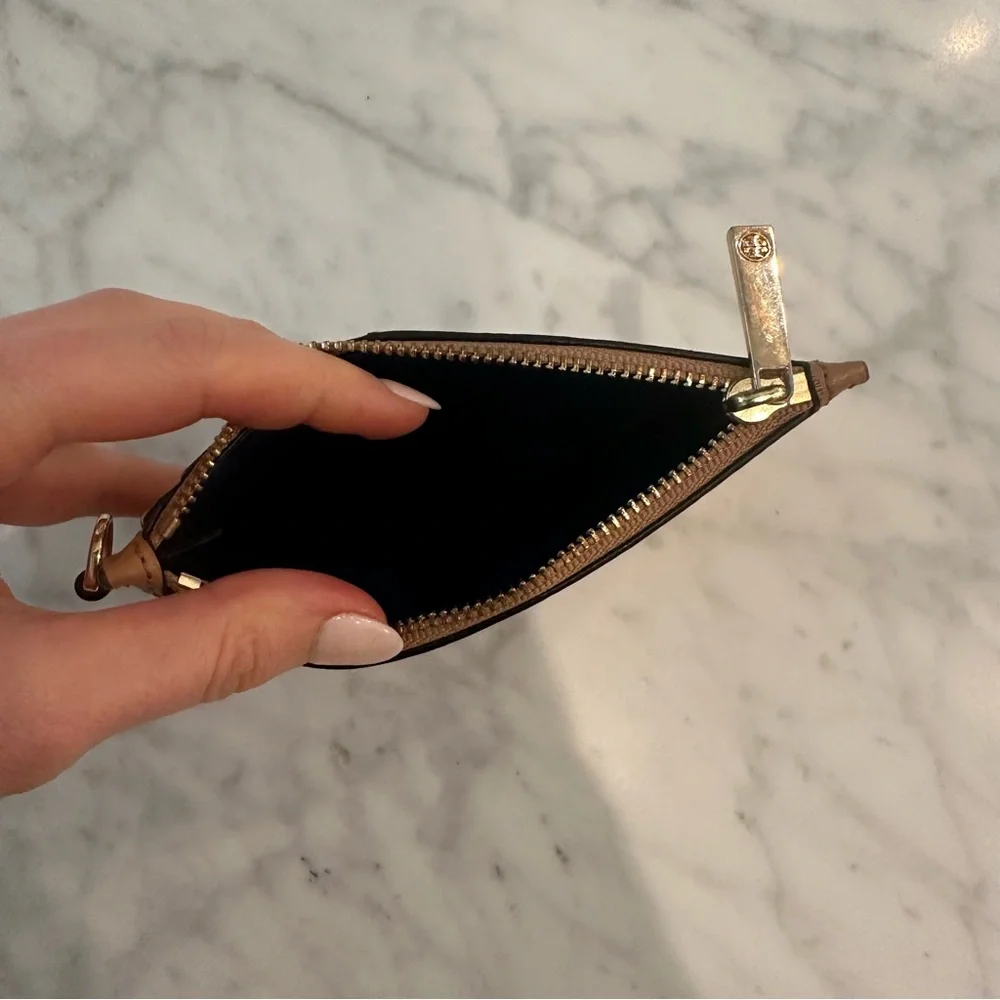 Tory Burch Tan Leather Card Holder - Picture 3 of 5